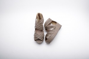 【公式】レディース靴の通販 shop kilakila（キラキラ）本店ブログ　ウェッジソールグラディエーターサンダル