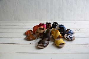 【公式】レディース靴の通販 shop kilakila（キラキラ）本店ブログ　クロスベルトウェッジソールサンダル