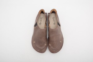 【公式】レディース靴 通販 SHOP KILAKILA本店ブログ　天然皮革のぺたんこローヒールのカジュアルシューズ