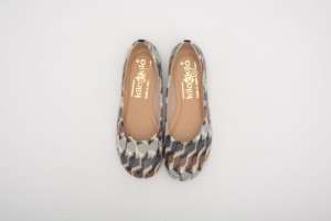 【公式】レディース靴 通販 SHOP KILAKILA本店ブログ　ラウンドトゥぺたんこパンプス