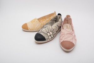【公式】レディース靴の通販 shop kilakila（キラキラ）本店　スリッポンパンプス